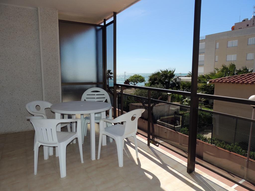 Apartamentos Turisticos Augustus Cambrils Luaran gambar