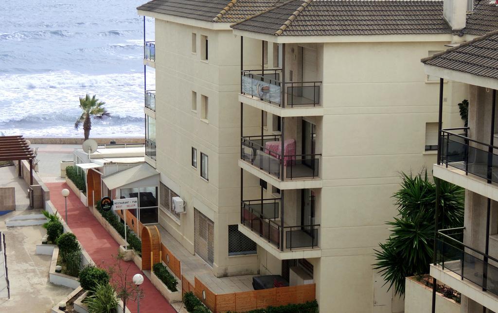Apartamentos Turisticos Augustus Cambrils Luaran gambar