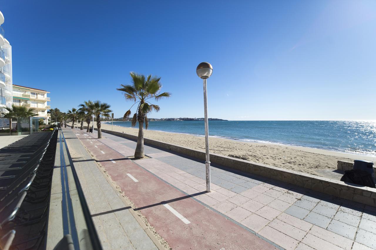 Apartamentos Turisticos Augustus Cambrils Luaran gambar